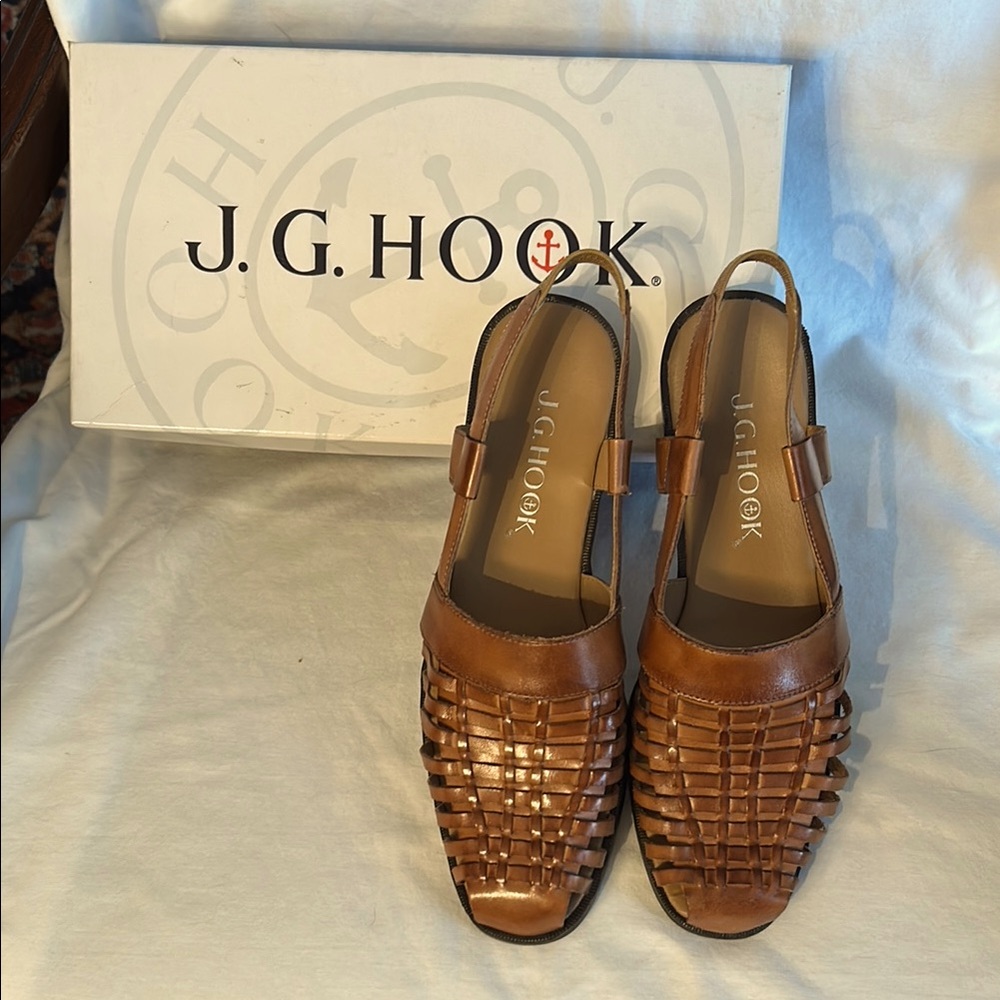 J.G. Hook Brown Woven Leather Sandals 8.5